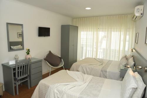 Hostal Flor Da Primavera - Residencial E Apartamentos