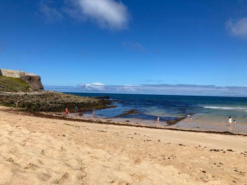 Enjoy View Apartment - Ocean, Surf, Beach, Eat & Work