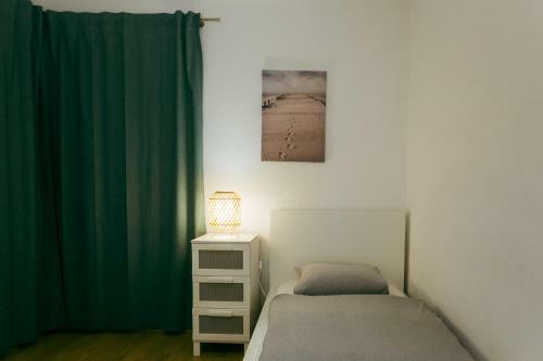 Enjoy View Apartment - Ocean, Surf, Beach, Eat & Work