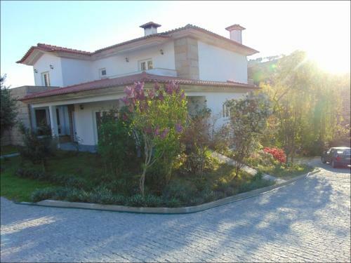 Bed & Breakfast Casa Vale Do Rio Ovil