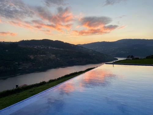 Casa De Ribadouro