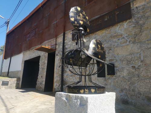 Hotel Leonchic - Guest House