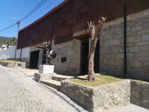 Hotel Leonchic - Guest House