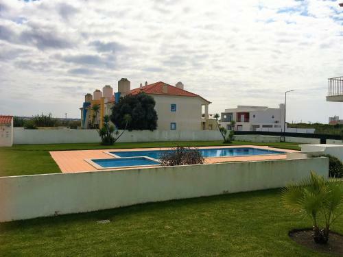 Palmeiras Apartement - T1 Com Piscina