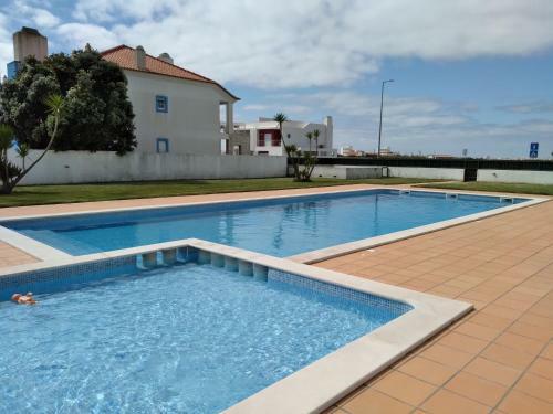Palmeiras Apartement - T1 Com Piscina