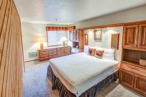 Aspen Creek #204