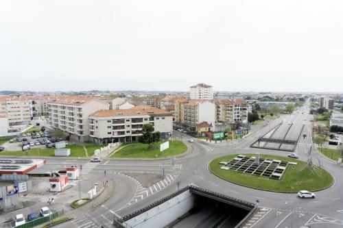Apartamento 8rooftop - T2 Com Terra�o E Vista Para As Salinas!