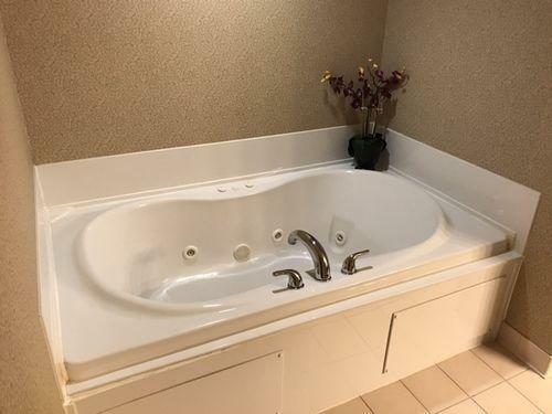 Hotel Wingate By Wyndham Louisville East