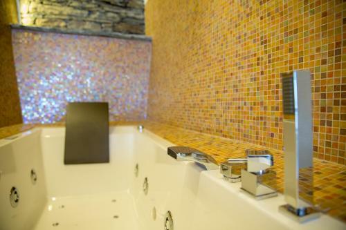 Hostal Walser House