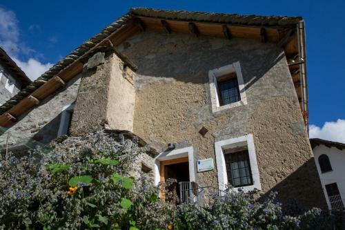 Hostal Walser House
