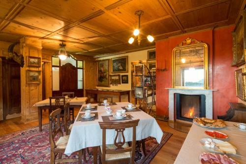 Hostal Walser House