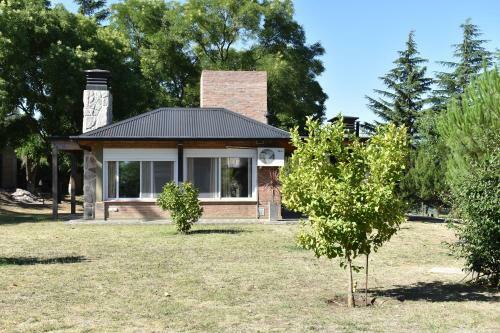 Lodge Caba�as Latitud 38.15