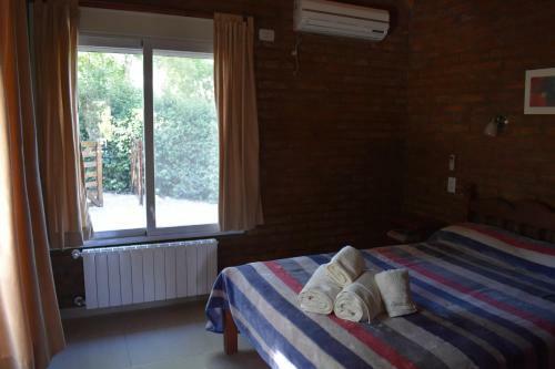 Lodge Caba�as Latitud 38.15