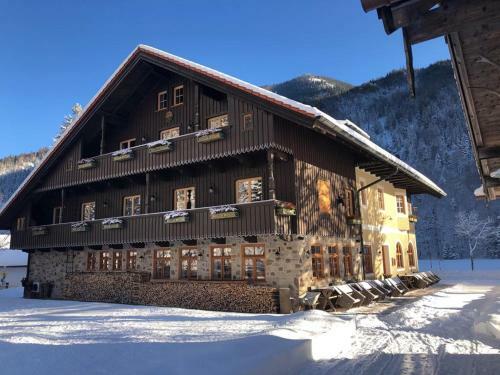 Apartamento Ferienwohnungen Zipflwirt