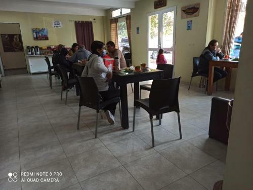 El Descanso Hotel