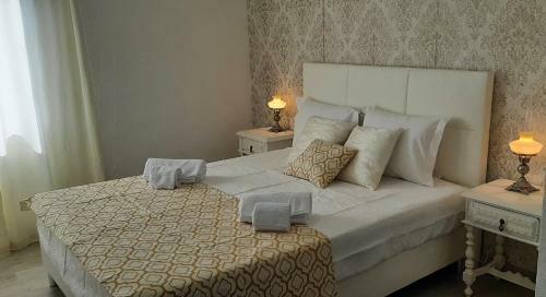 Hostel De Borba - Just In House