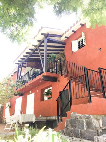 Bed & Breakfast Chalet La Escondida