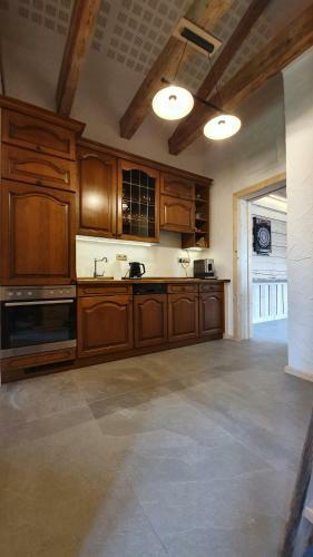 Magic House Under Arber