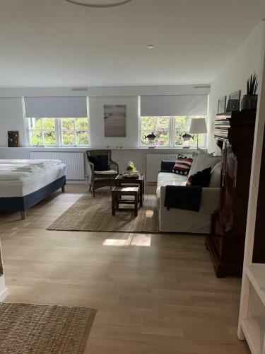Trouville Bed & Breakfast