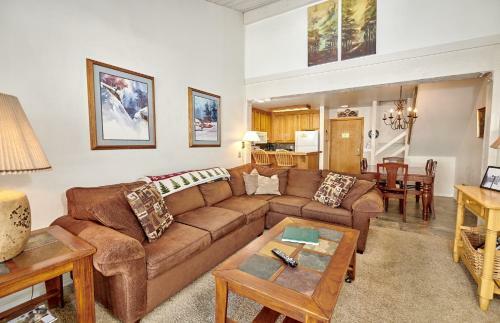 Apartamento St Anton Courtyard View 2-bedroom Condos With Pool & Jacuzzi