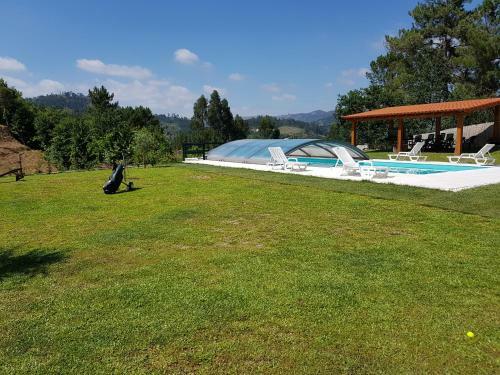 Quinta Da Tormenta -14 Pessoas- Cabeceiras de Basto 2 Casas E Piscina Privada