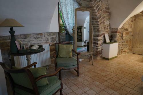 Bed & Breakfast La Seigneurie De Naves