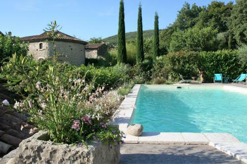 Bed & Breakfast La Seigneurie De Naves