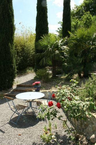 Bed & Breakfast La Seigneurie De Naves