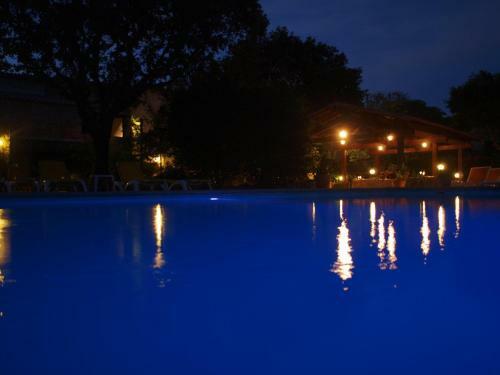 Hotel H�tel Mas De L'espa�re