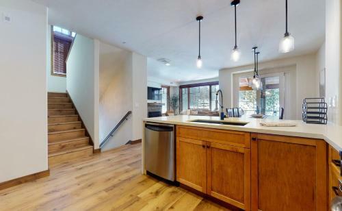 Woodwinds #1265 Townhouse