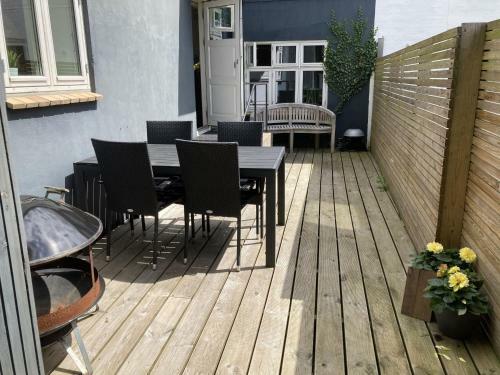 Apartamento Dejlig Lys Og Central Lejlighed T�t Ved Slotss�en