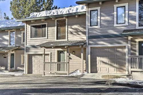 Mammoth Lakes Getaway With Shared Pool, Hot Tub
