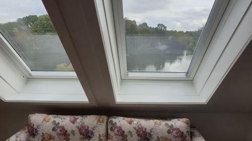 Bed & Breakfast Room With A View