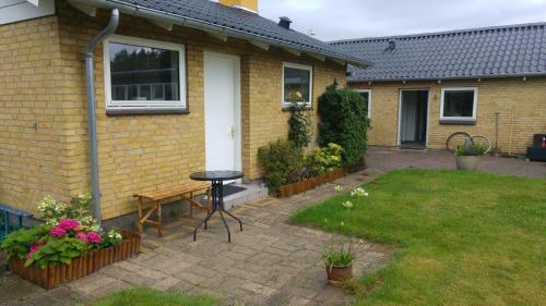 Hostal Commuter Room For One Or Two People