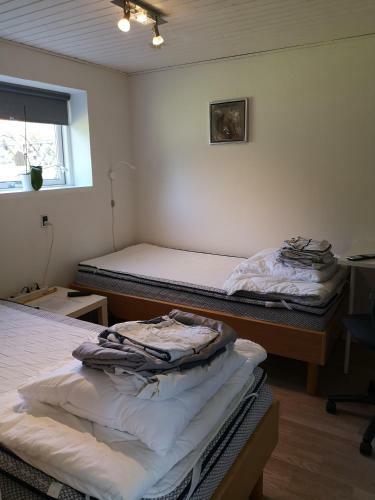 Hostal Commuter Room For One Or Two People