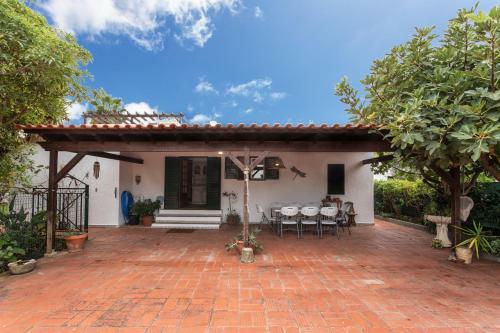 Typical Algarvian Family Home