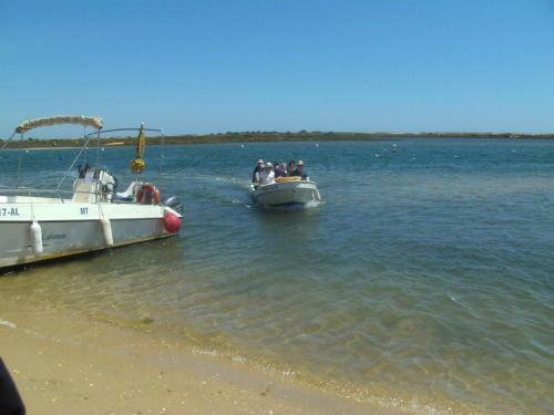Golden Beach Apartment, Cabanas - Rua Das Giestas Lote 4 J