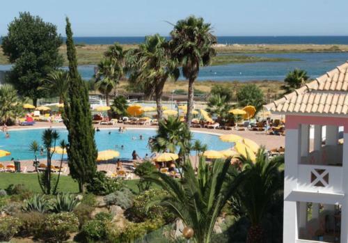 Golden Beach Apartment, Cabanas - Rua Das Giestas Lote 4 J