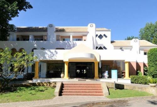 Golden Beach Apartment, Cabanas - Rua Das Giestas Lote 4 J
