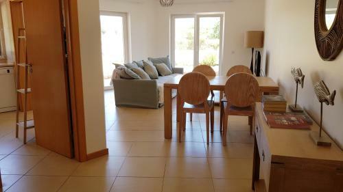 2br Cabanas Gardens Piscina E Praia