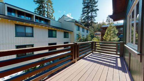 Red Slate Canyon Lodge