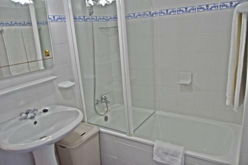 Apartment With Sea View In C�mara De Lobos