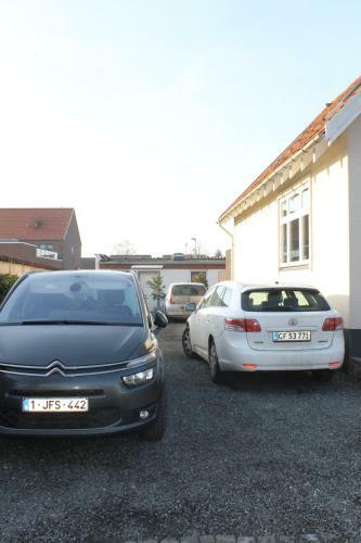 Kitchen & Apartments In Odense City With Free Private Parking
