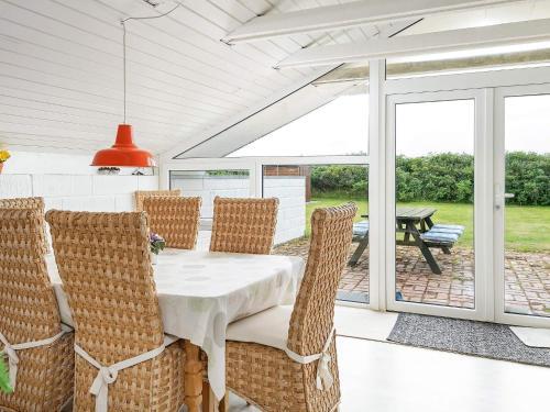 Holiday Home L�kken Clvi