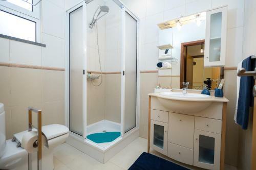 Casa Agrela By Rent2u, Lda