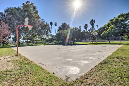 Bright Home - Half Mile To Oceanside Harbor!
