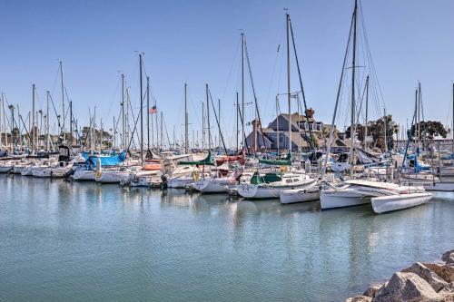 Bright Home - Half Mile To Oceanside Harbor!