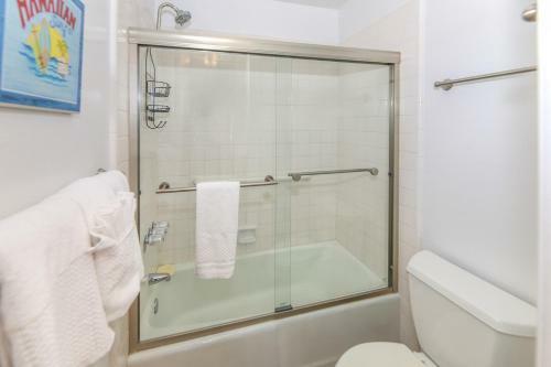 D104 - Cozy Ocean View Condo