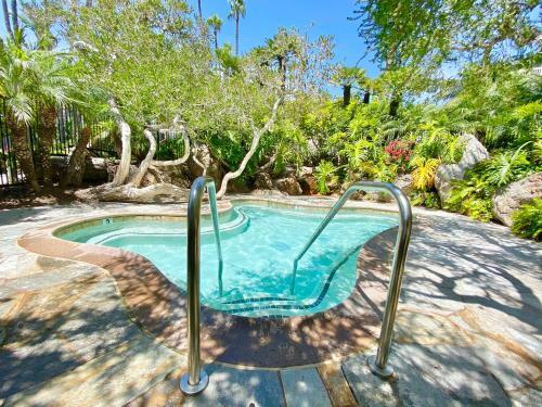D8 - Dolphin View Cottage