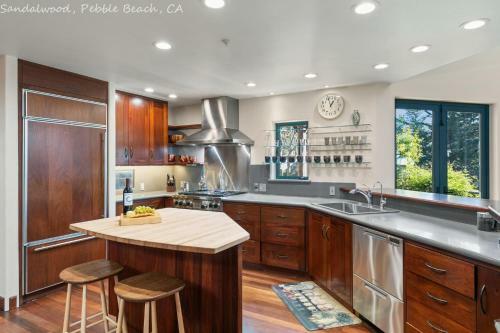 Pebble Beach Timeless Contemporary 4 Bed 5bath 30 Night Minimum